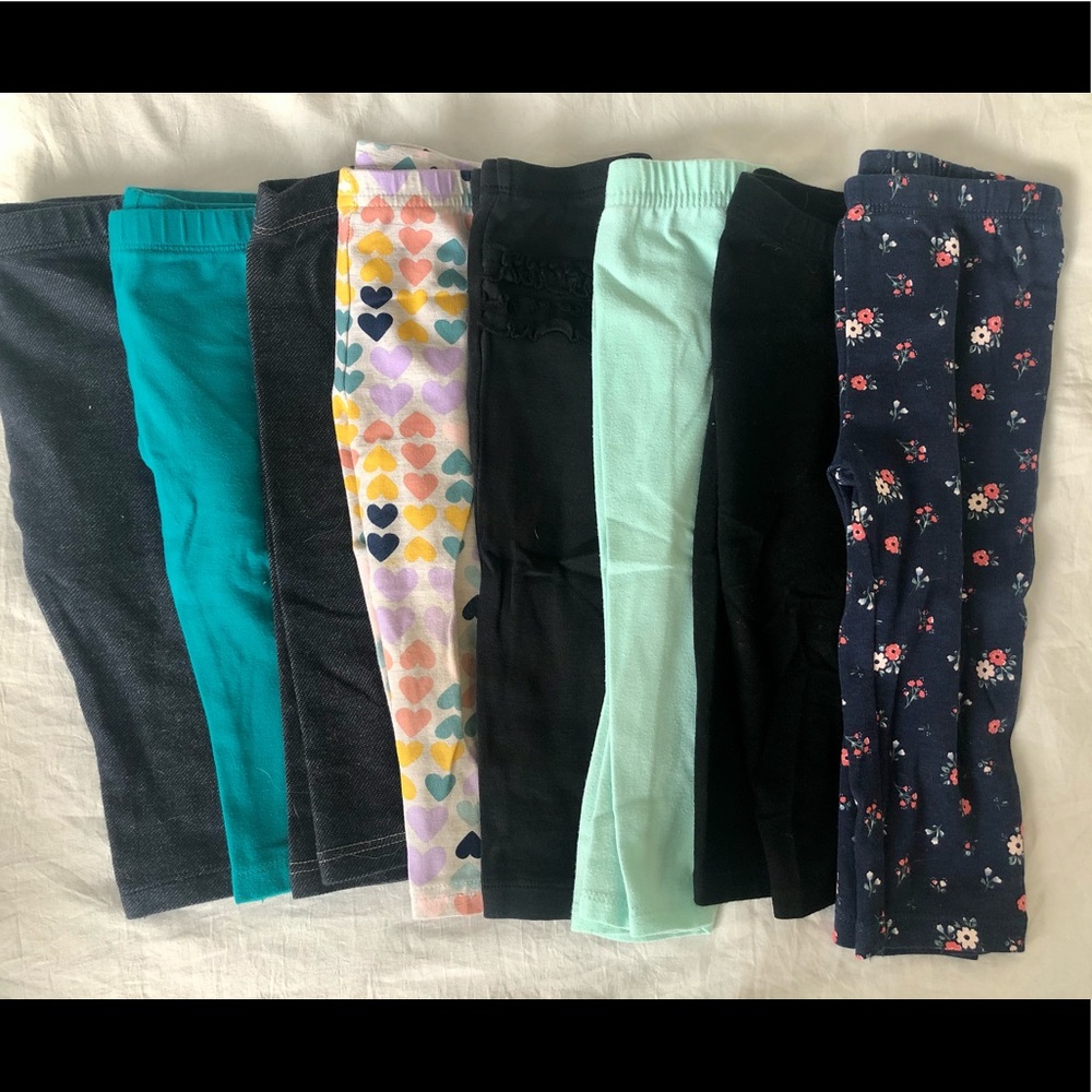8 pairs of 12M baby girl pants gently worn